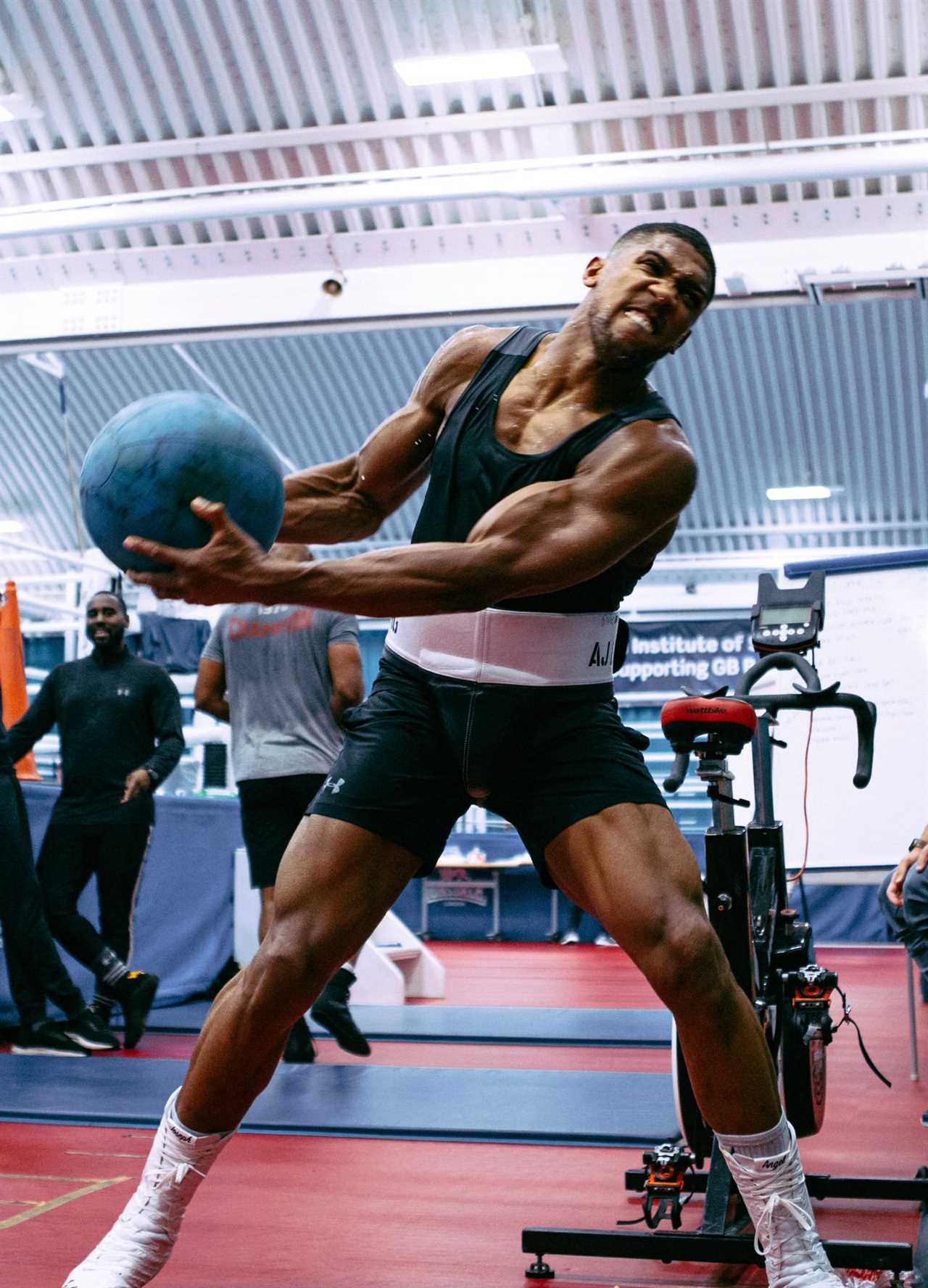 Watch Anthony Joshua demonstrate his immense power while training for Oleksandr Uzyk fight