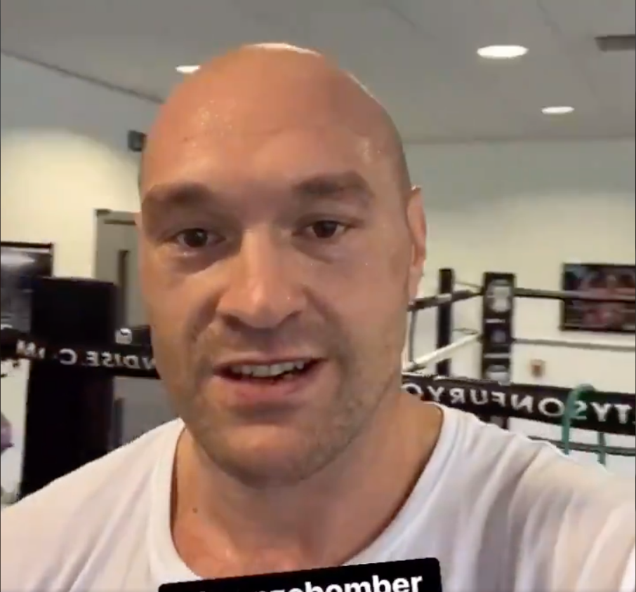 Tyson Fury writes to Deontay Wilder, a message for big sausage. He returns to the gym to train after the coronavirus scare.
