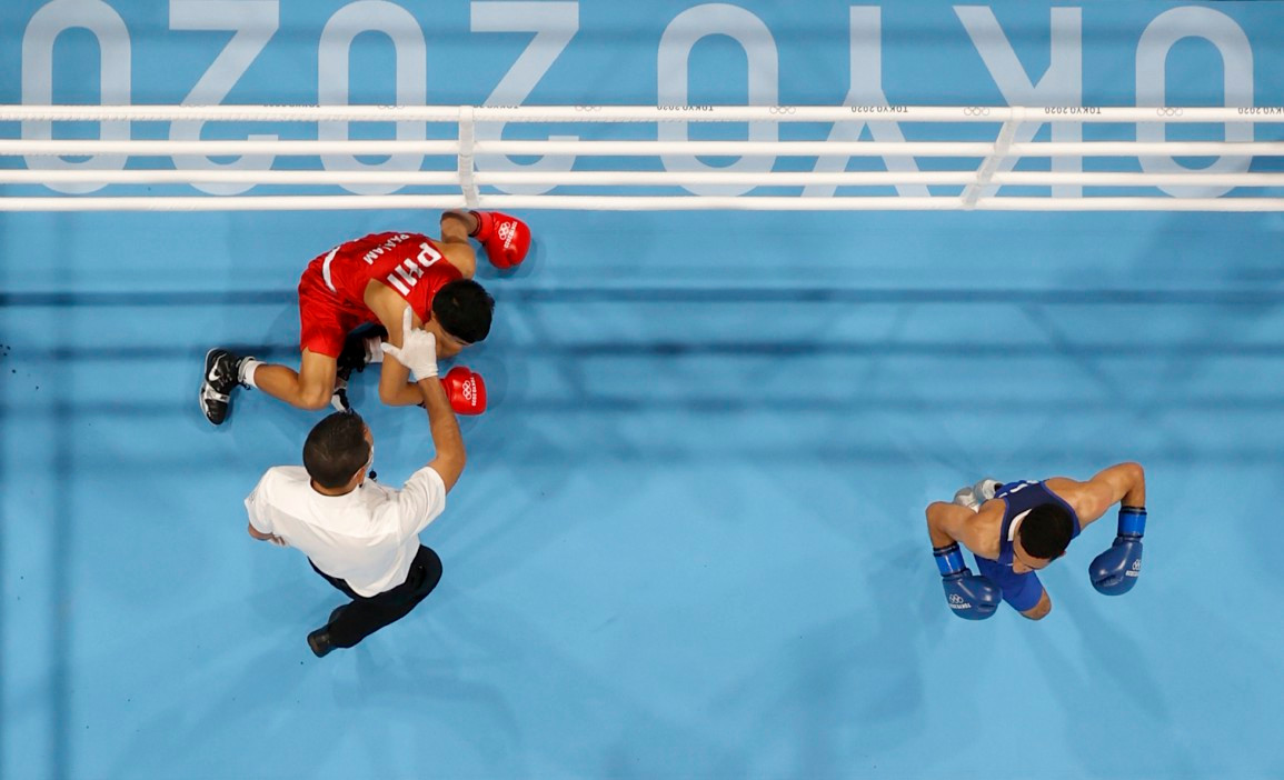 Amazing Galal Yafai wins the boxing gold in Team GB's Tokyo 2020 final with a dominant win over a Filipino opponent