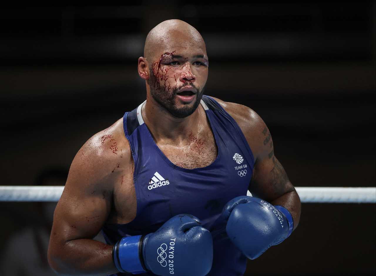 After winning the Tokyo Olympic medals, Team GB boxers Frazer Campbelle and Pat McCormack have confirmed that they will go pro.