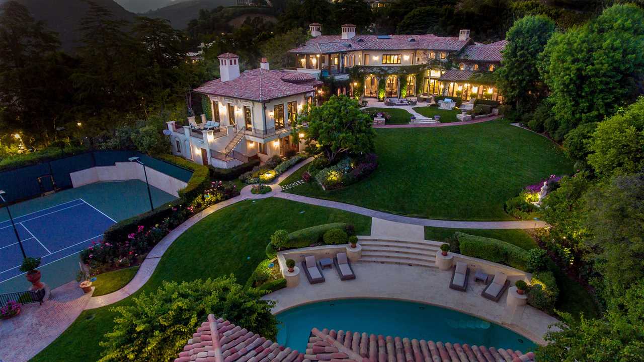 Inside Sugar Ray Leonard's incredible LA mansion worth £42m