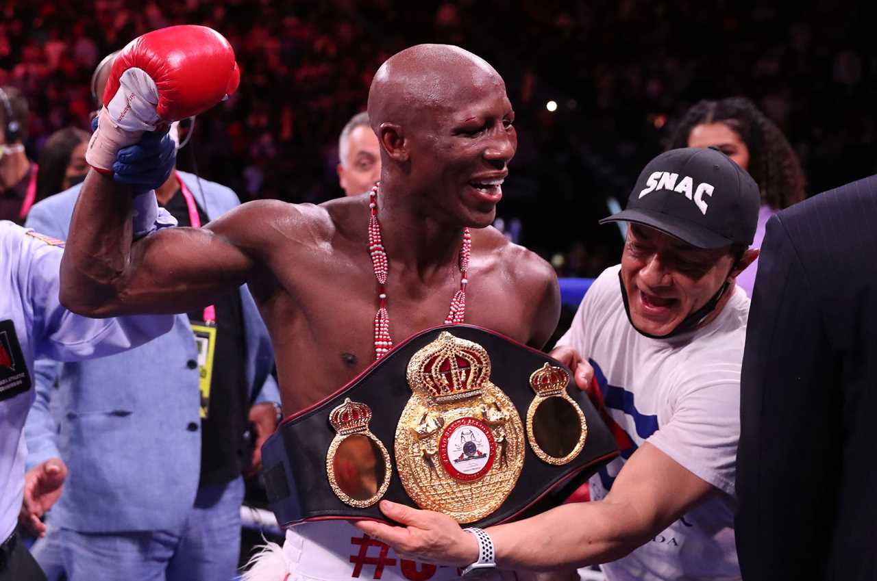 Manny Pacquiao punch stats show that the Filipino threw twice as much as Yordenis Urgas, but Cuban landed more accurately