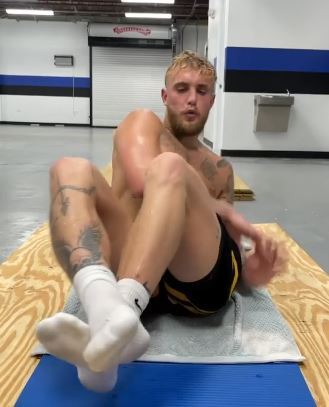 Logan Paul claims ex-UFC star Tyron Whiteley is 'f***ed and should be scared'. Jake shares a day at fight camp