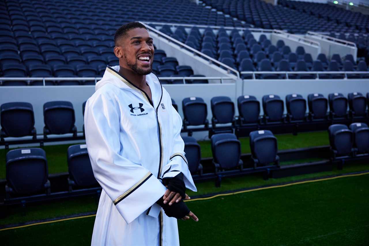 Anthony Joshua believes God is in his corner as Joshua prepares to face undefeated Oleksandr Uzyk