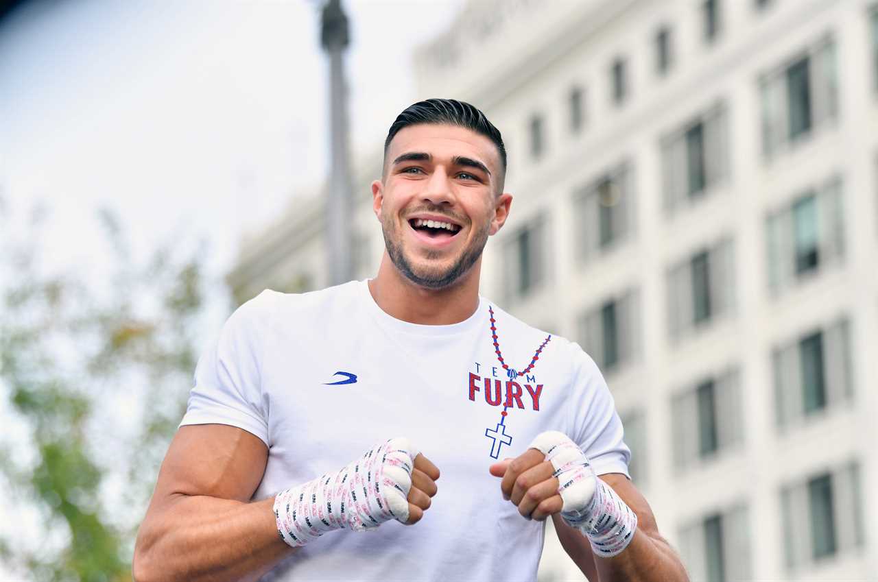 Jake Paul, Tommy Fury and Co practice in the street while boxing stars train for fights at star-studded live PPVs this weekend