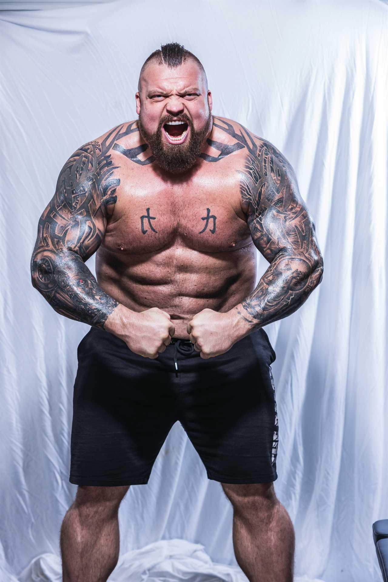 Eddie Hall shows remarkable body transformation after he loses six stone. He vows to KO Hafthor Bjornsson THIRD time.