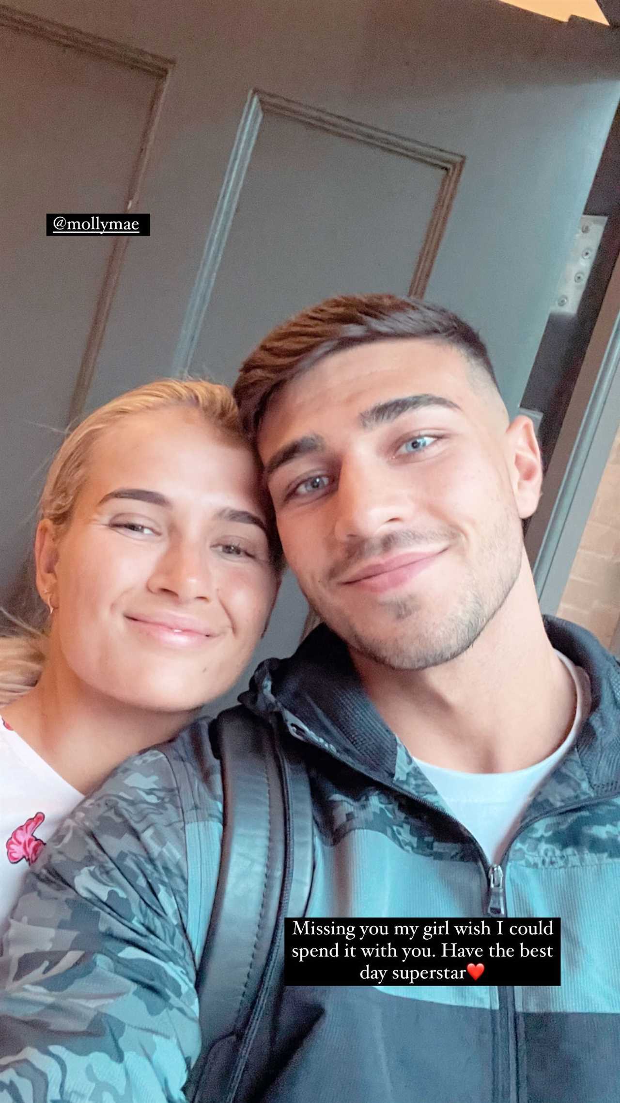 Tommy Fury gets PS11,000 to beat Anthony Taylor. This is less than the amount he and Molly Mae charge for an INSTAGRAM posting