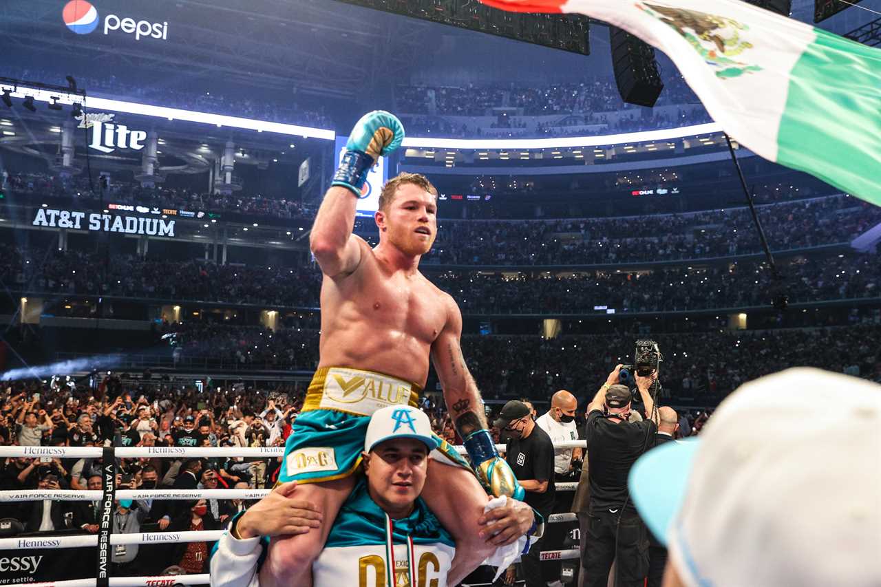 Canelo Alvarez refuses to fight Jake Paul, and tells YouTuber to keep improving
