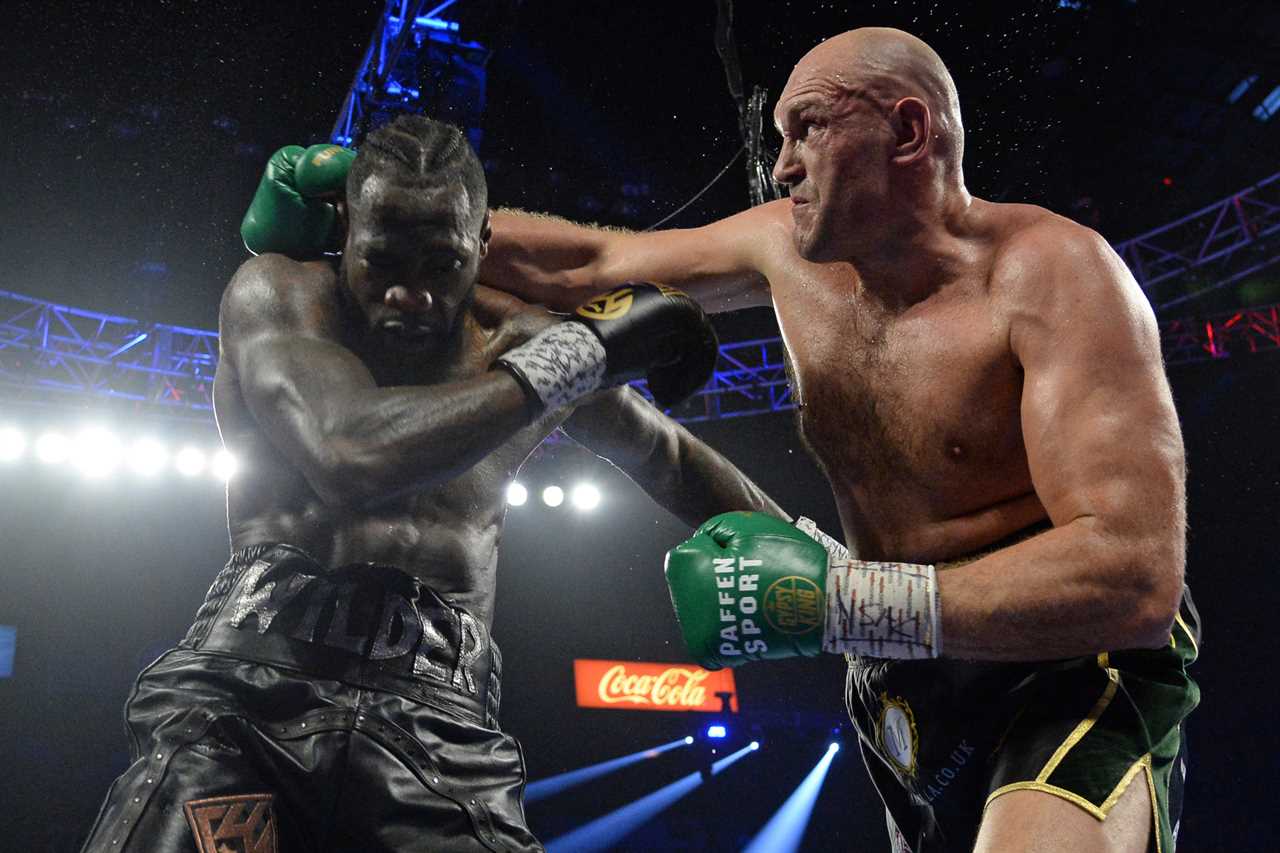 British boxing's best P4P performance over the last 30 years was achieved by Lewis and Fury, Calzaghe and Joshua, and Khan... but which one is your favorite?