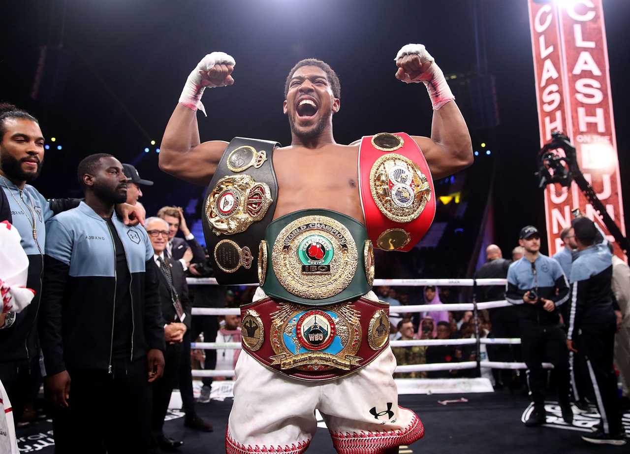 Tyson Fury shares his five-fight strategy before he retires, which includes Anthony Joshua twice.. and suggests a comeback at 37