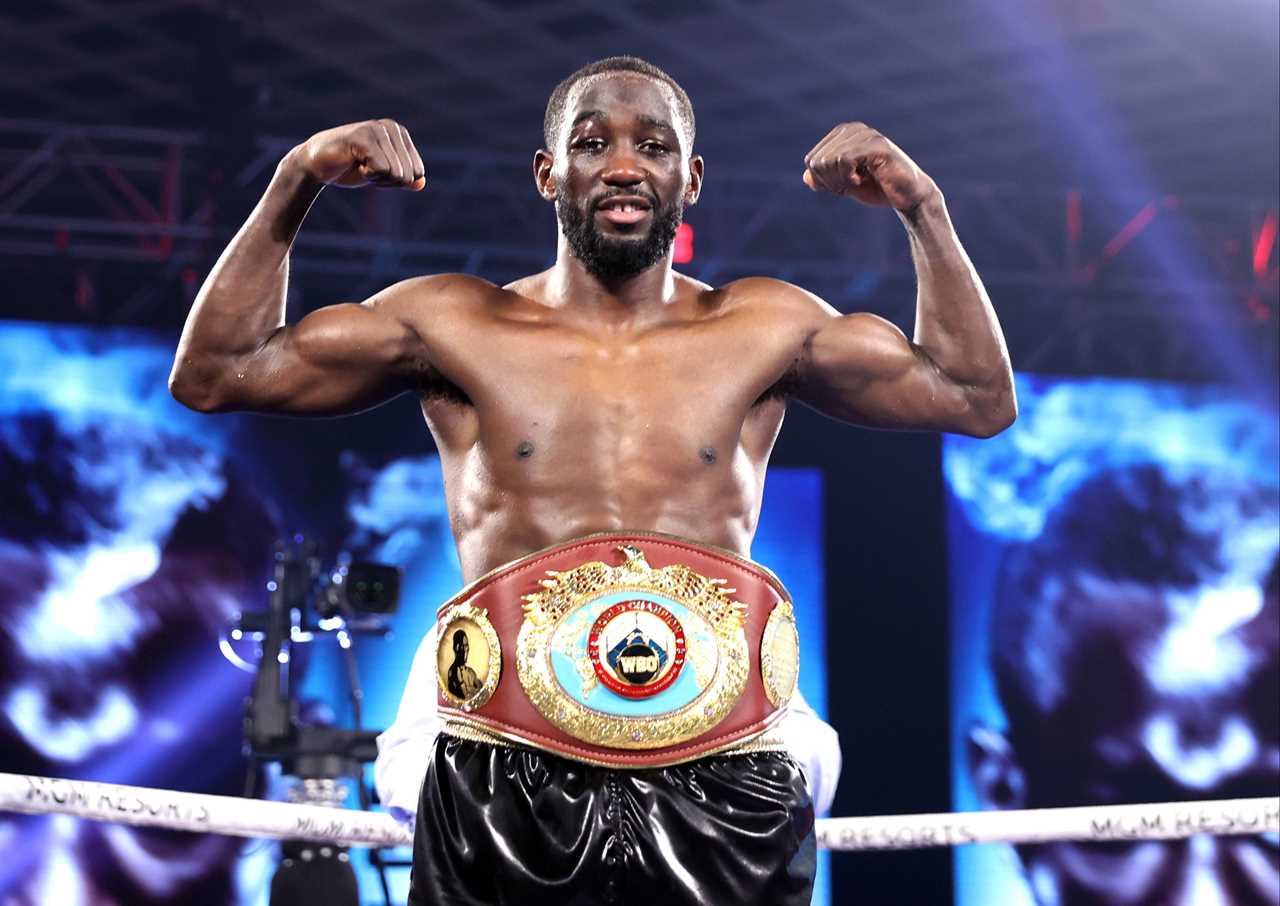 The top ten P4P fighters in boxing across all weight divisions are revealed, with Canelo and Anthony Joshua fighting it out
