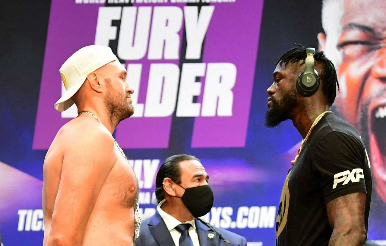 Tyson Fury's promoter Tyson Fury gets a brilliant response from Eddie Hearn. Hearn compares Fury's boxing record with that of a heavyweight champion
