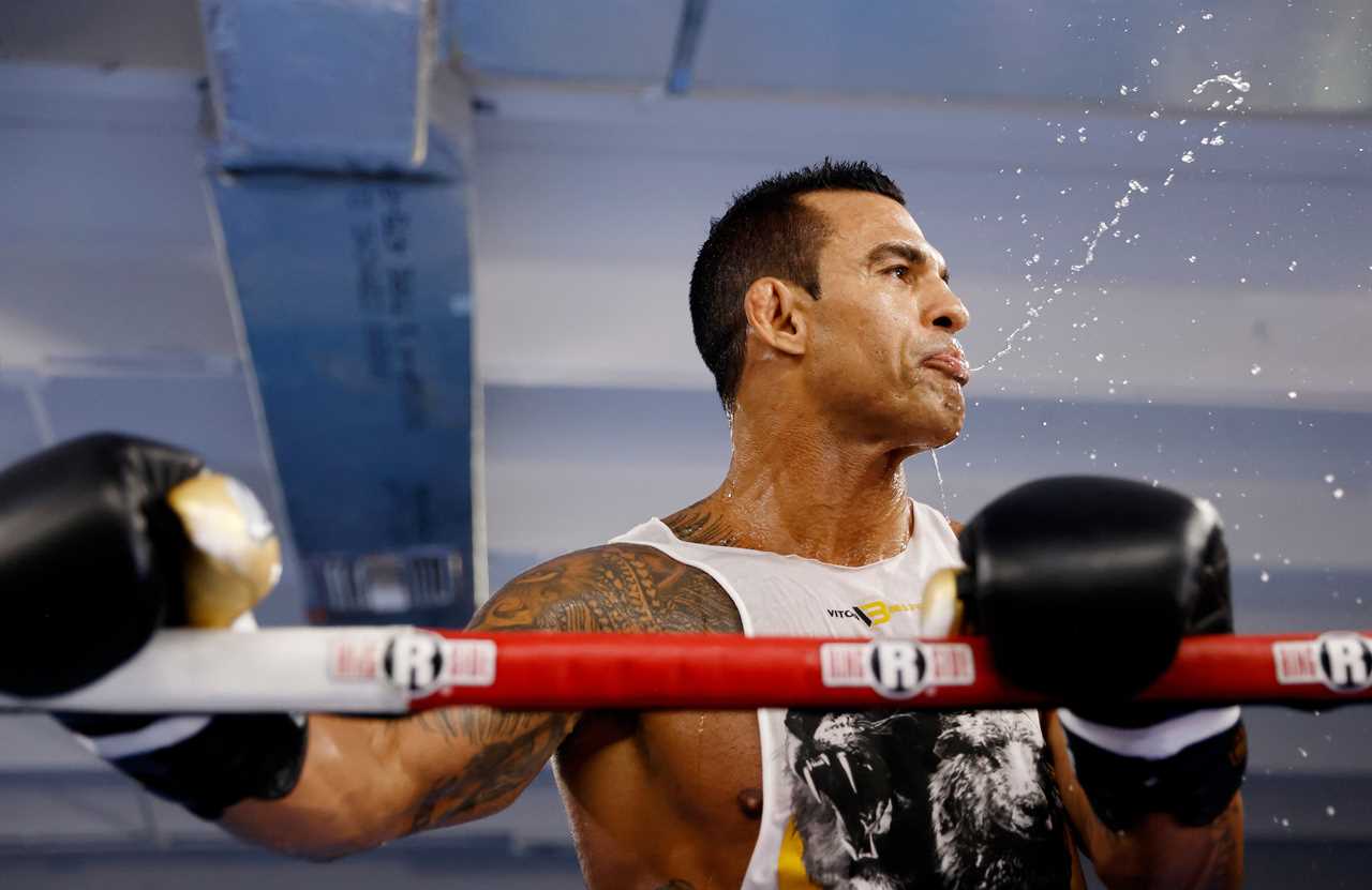 Evander Holyfield vs Vitor Befort: Date, UK Start Time, Live Stream, TV Channel, Undercard & TV Channel for the huge fight