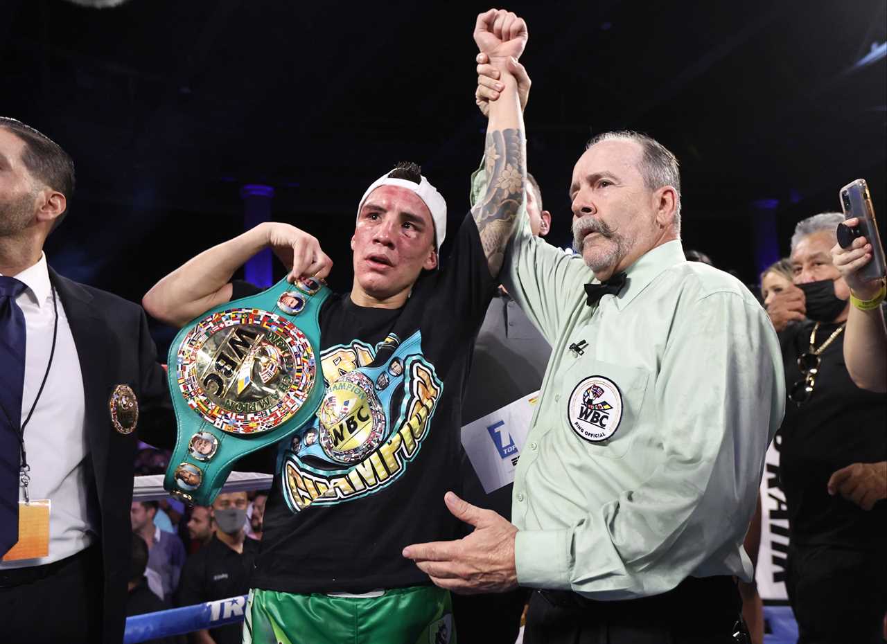 Oscar Valdez defends the world title by beating Robson Conceicao, but punch stats reveal that he was outboxed