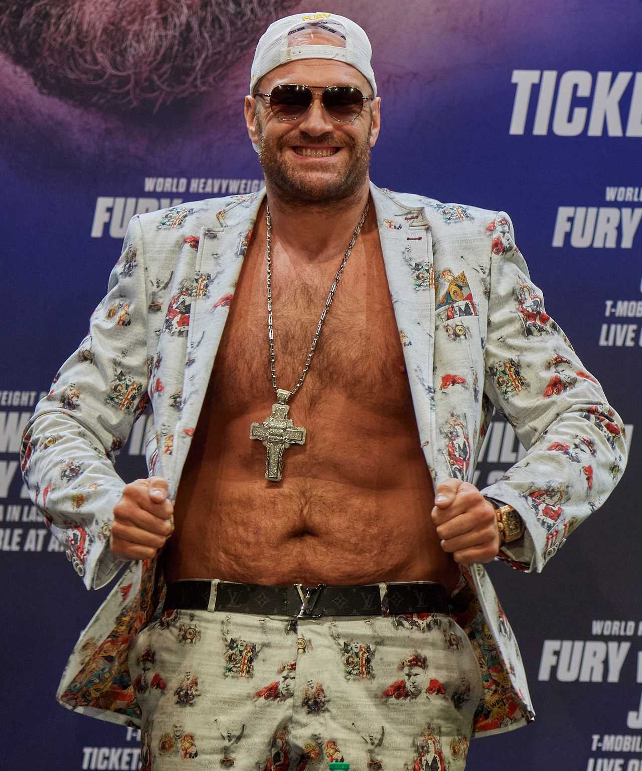 Tyson Fury promoter Frank Warren admits David Haye fight would be ‘huge’ – Anthony Joshua is ‘only fight we want to see’