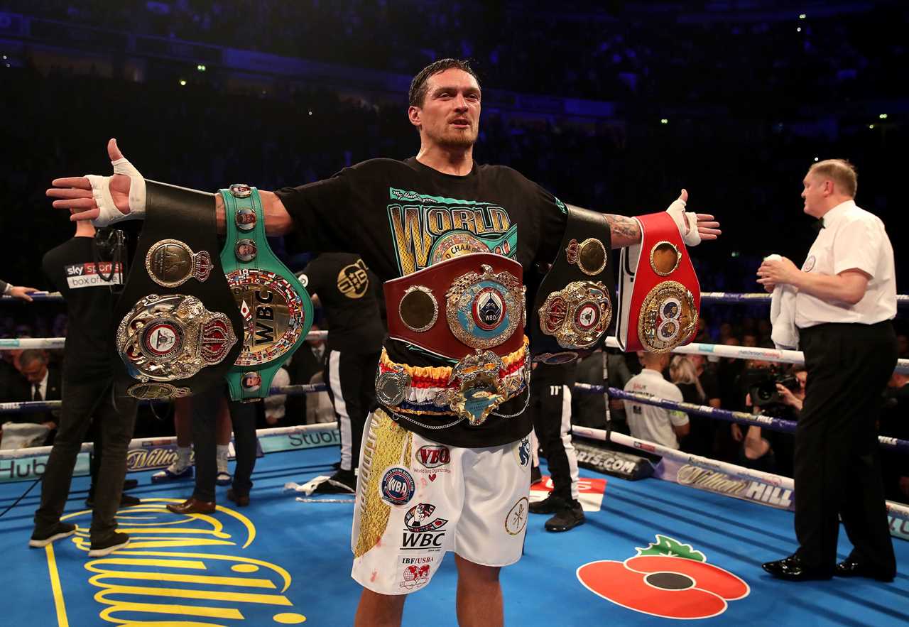 Frank Warren, Tyson Fury's promoter, said that Anthony Joshua would LOSE Oleksandr Uzyk fight if it goes twelve rounds.