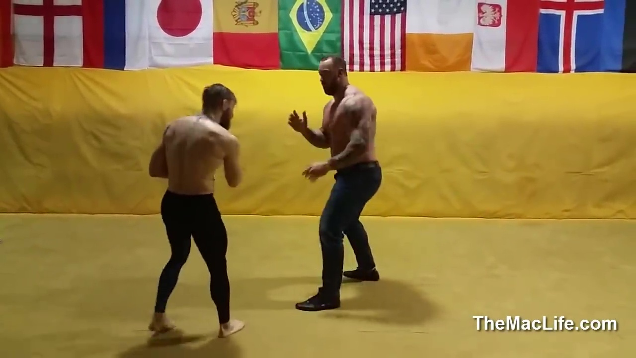 Game of Thrones' HafthorBjornson was rendered 'breathless’ by Conor McGregor's sparring session. He reveals why he wore Jeans