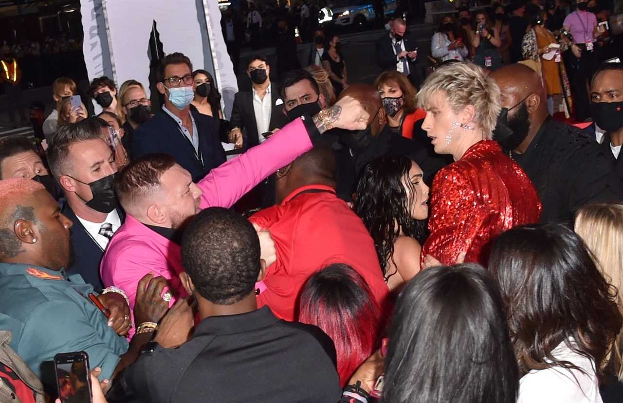 Jake Paul labels Conor McGregor an idiot for the Machine Gun Kelly altercation, and claims that UFC star is falling apart.