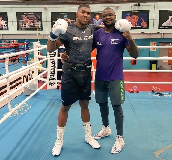 After experiencing Brit's explosive power, a boxer who sparred with both Anthony Joshua as well as Oleksandr Usyk is now afraid for Ukrainian.