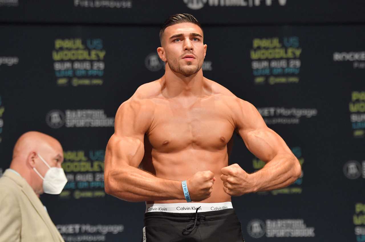 Tommy Fury indulges in a huge, 900-calorie breakfast to fuel his intense boxing workouts.