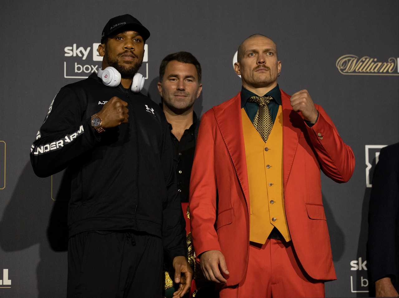 Tyson Fury explains to Usyk how to beat Anthony Joshua, and predicts a late stoppage for Ukrainians if Brit doesn't land in time