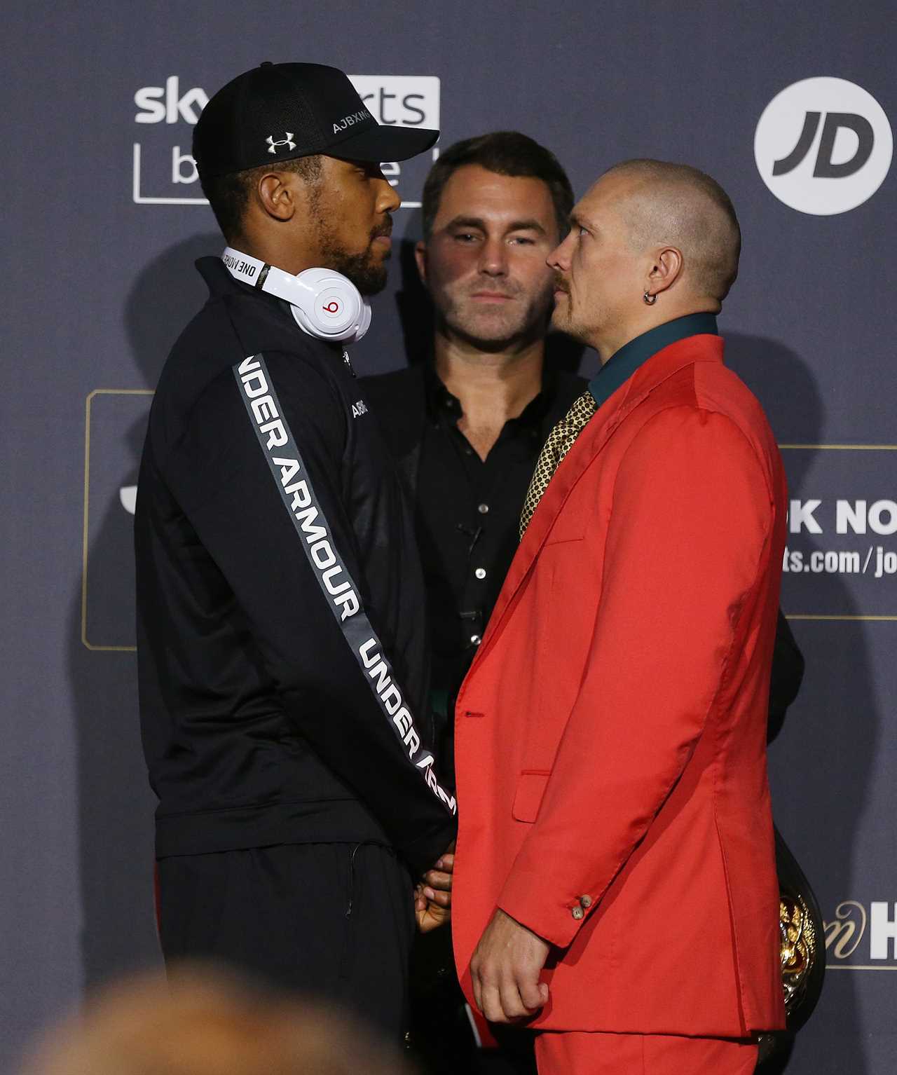 Oleksandr Usyk vs Anthony Joshua is a clash between the clichés. But AJ will give it his all.