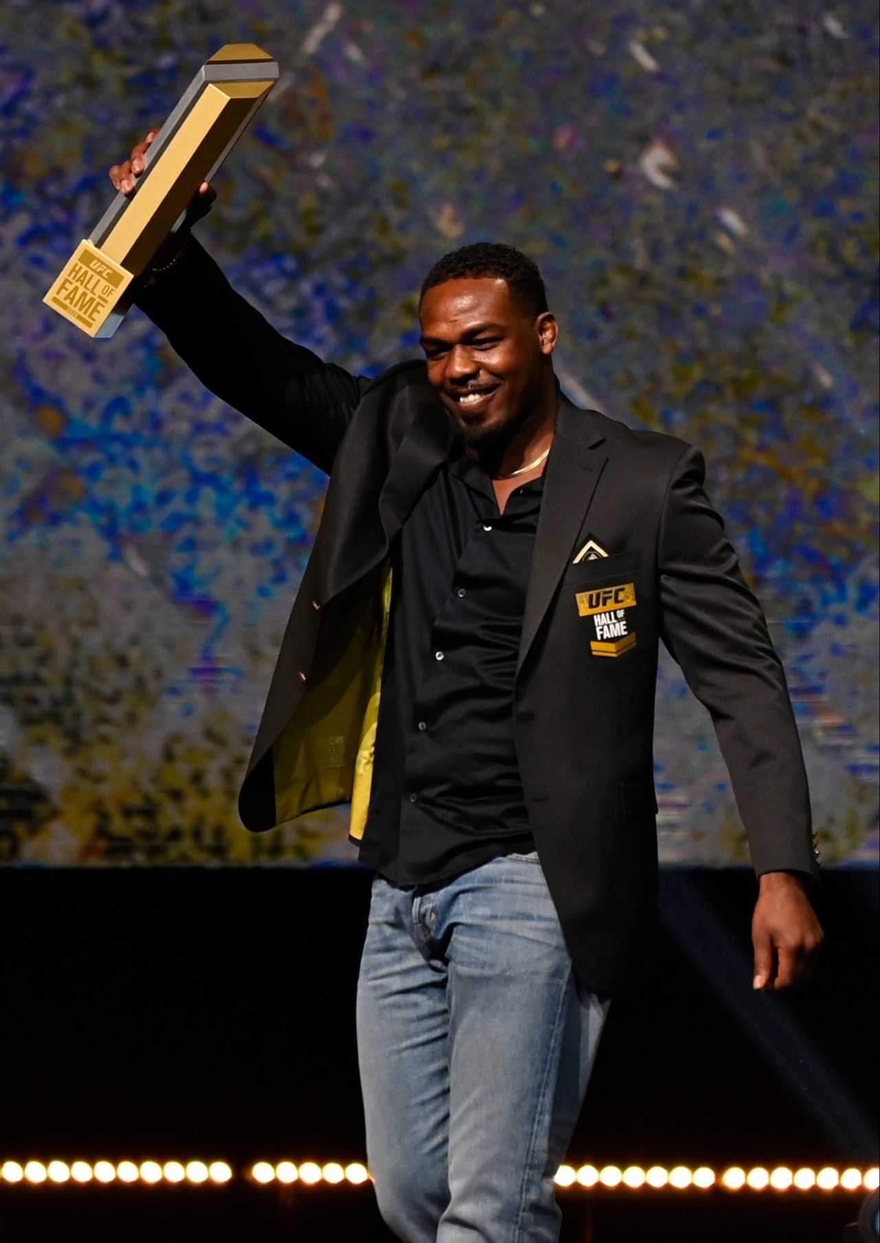After a 'guaranteed pay rise' from Dana White, Jon Jones believes he will make UFC's heavyweight debut in the'second quarter of 2022.