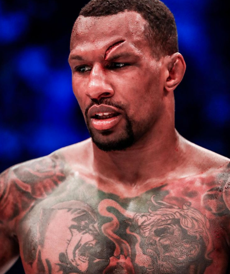 MMA star Kane Mousah was left with a terrible gash above the eye. Fans hail 'warriors' despite Bellator 267 loss