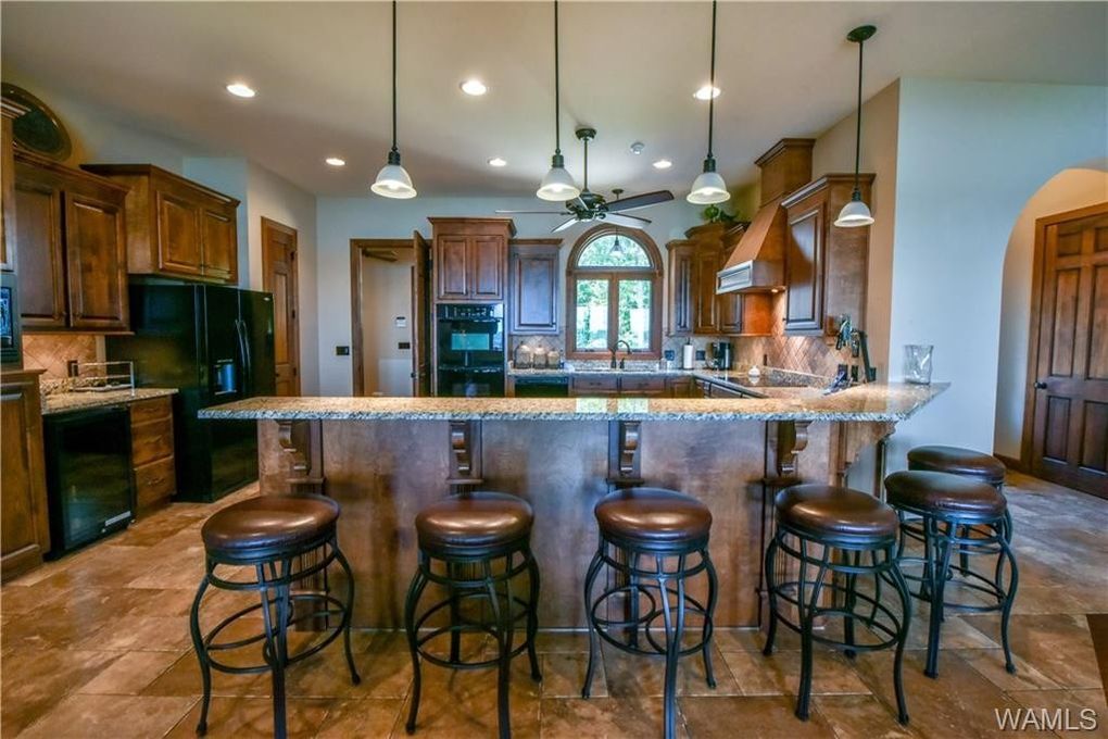 An island seats up to six people at one time