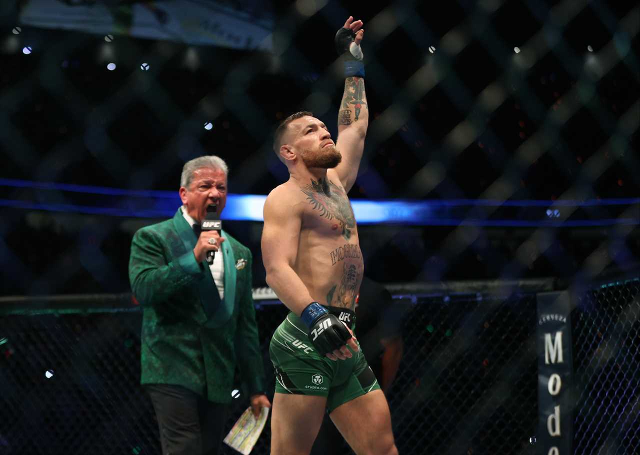 Conor McGregor, UFC star, is looking to purchase another pub. He'sells' his yacht, which was berthed along the Irish coast.