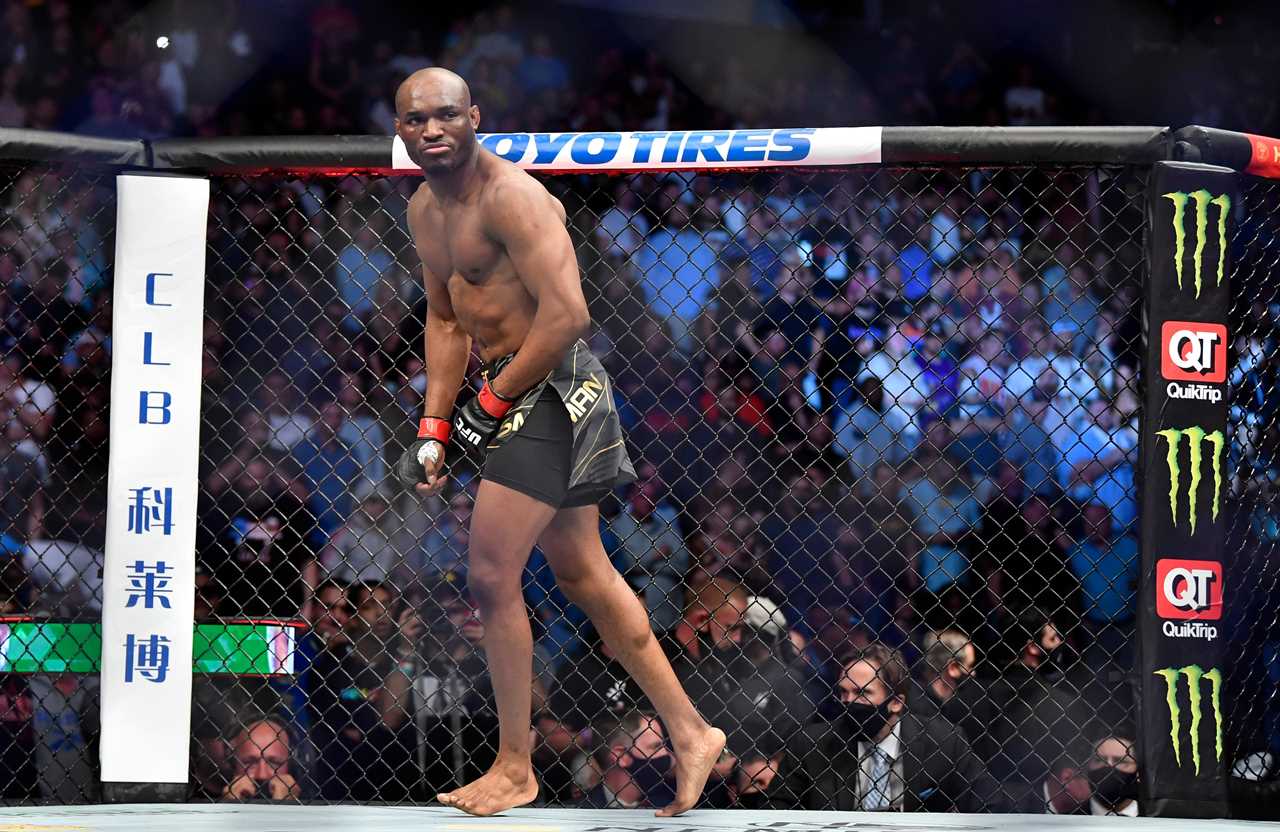 Conor McGregor believes UFC champ Kamaru Uman copied his Floyd Mayweather call out when he challenged Canelo