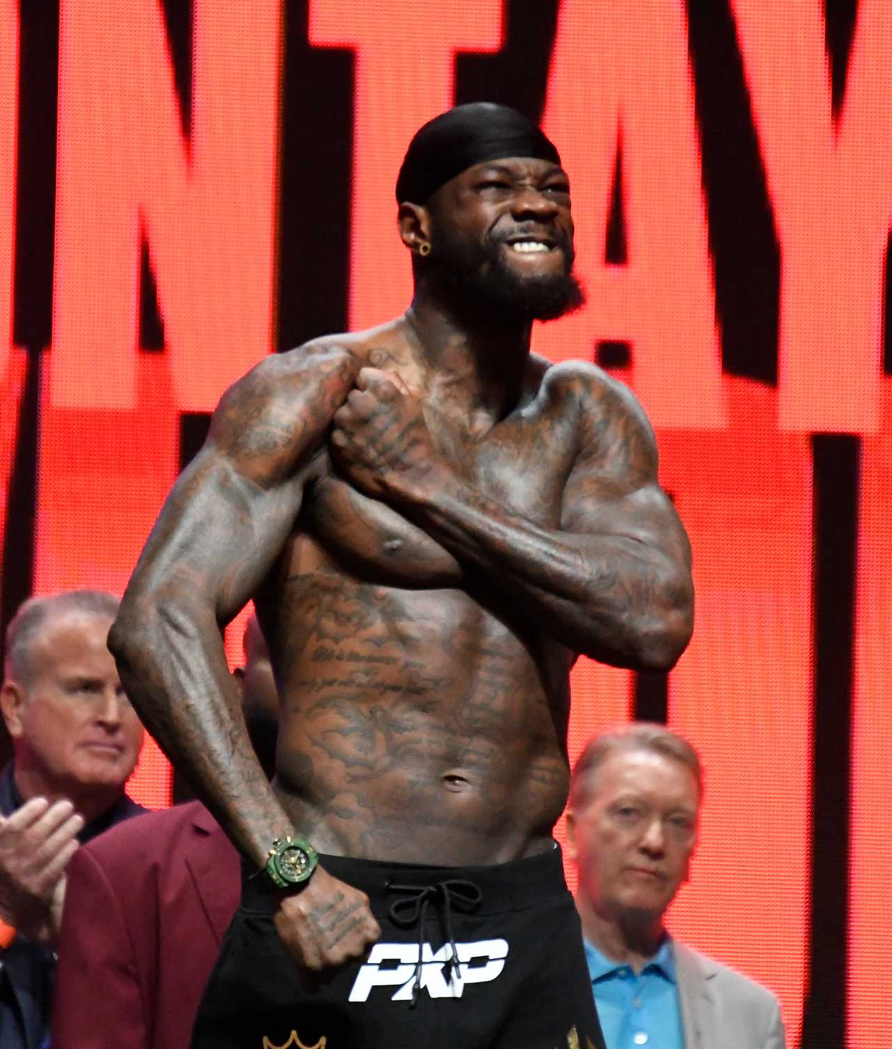 After gaining TWO STONES of muscle, Deontay Wilder transforms her body for Tyson Fury Trilogy