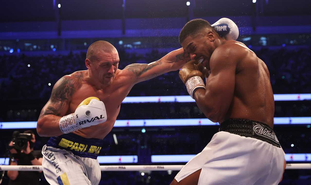 Anthony Joshua was told by Frank Warren to 'get rid of all his trainers' and 'change' his tactics for the Usyk rematch.