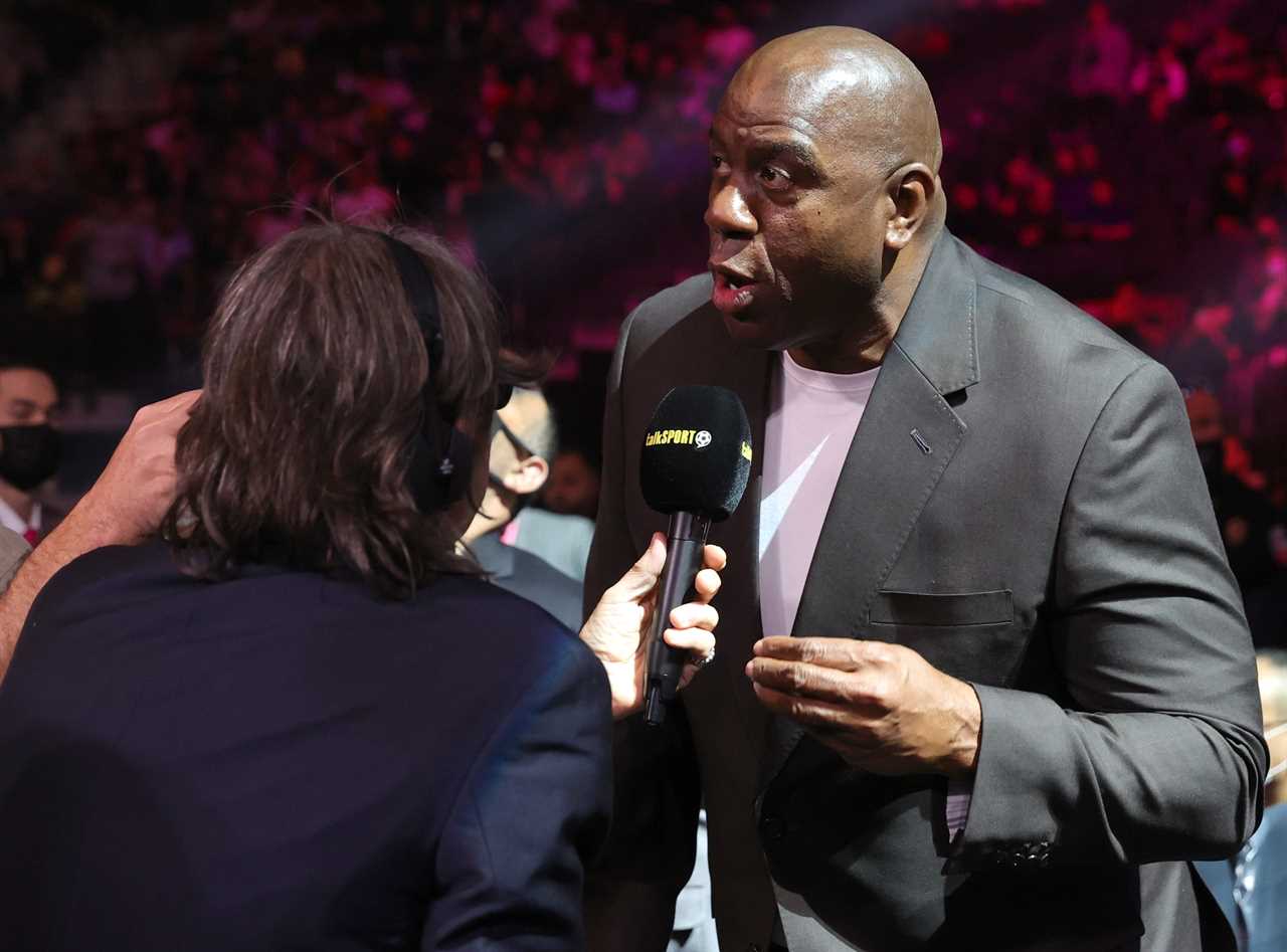 Stars at Fury vs Wilder fight include Magic Johnson, Vince Vaughn and Tyson's spouse Paris