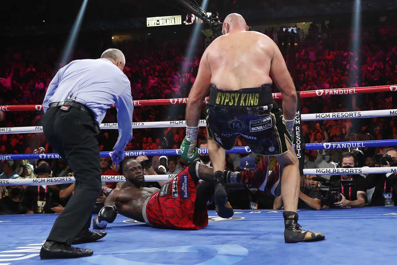 After amazingly getting up from the canvas TWICE in Vegas, Tyson Fury defeats Deontay wilder with a brutal KO