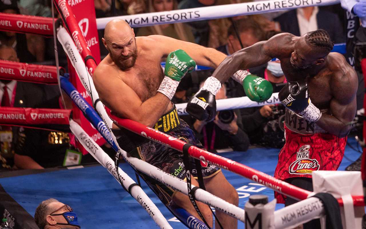 Canelo Alvarez gives Deontay Wilder guidance and points out the problems that led to his loss to Tyson Fury in Trilogy
