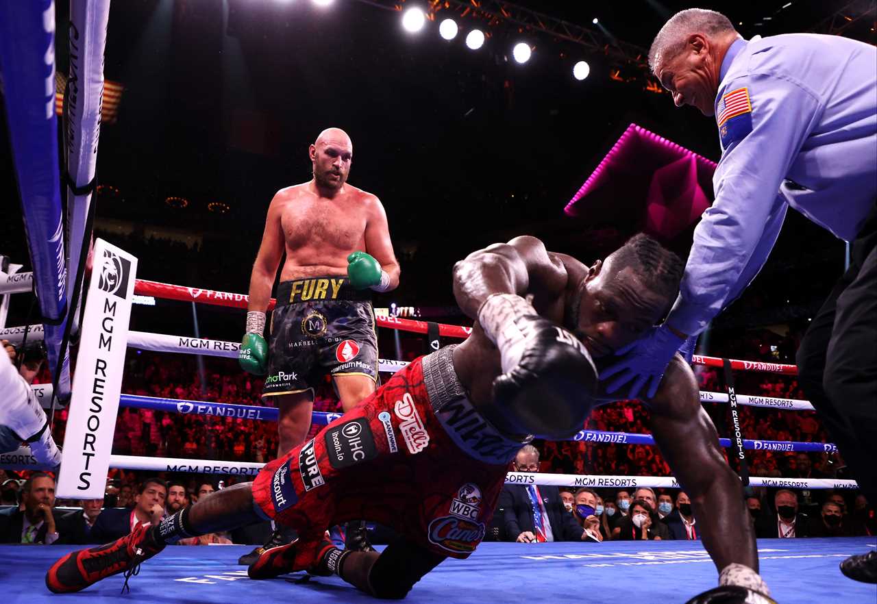 Canelo Alvarez gives Deontay Wilder guidance and points out the problems that led to his loss to Tyson Fury in Trilogy