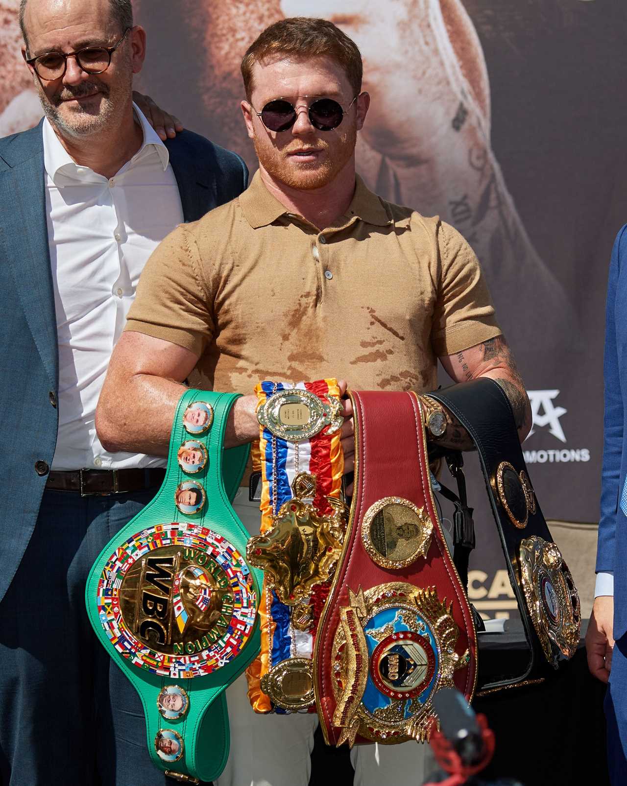 Canelo Alvarez gives Deontay Wilder guidance and points out the problems that led to his loss to Tyson Fury in Trilogy