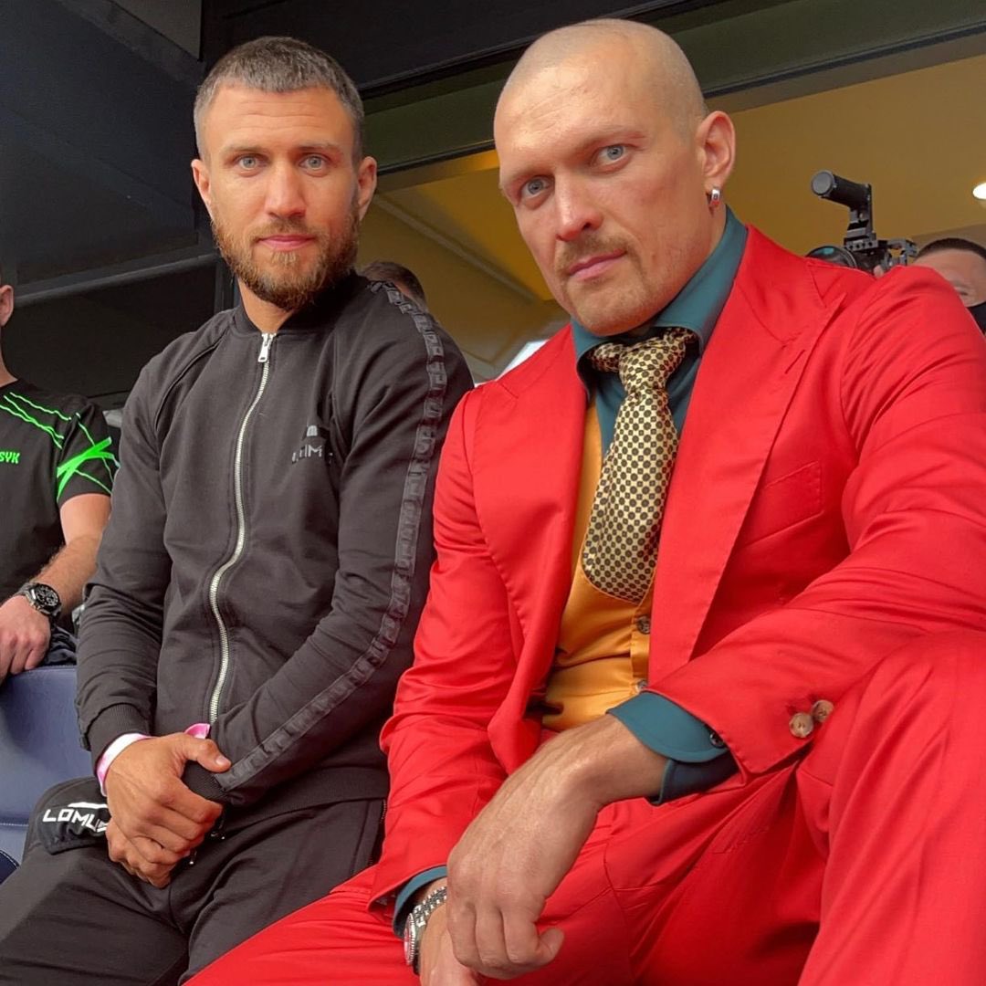 Usyk, who was 15 years old, was considered too old to begin boxing. Lomachenko's father thought he was too young to be interested in the sport.