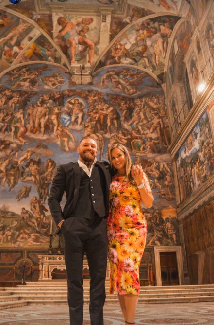 Conor McGregor drinks whiskey with Jose Mourinho after UFC star receives Roma shirt from the Vatican.