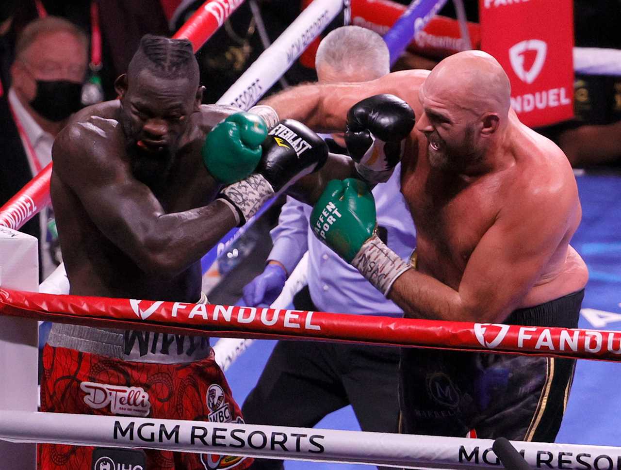 Tyson Fury's manager says, You're embarrassing - Tyson Fury slams David Haye. He claims that he would not beat Gypsy King with 25 Armed Men.
