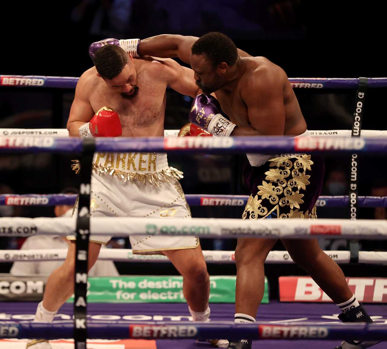 Tyson Fury meets Joseph Parker and Derek Chisora via FaceTime in advance of heavyweight rivals' December match