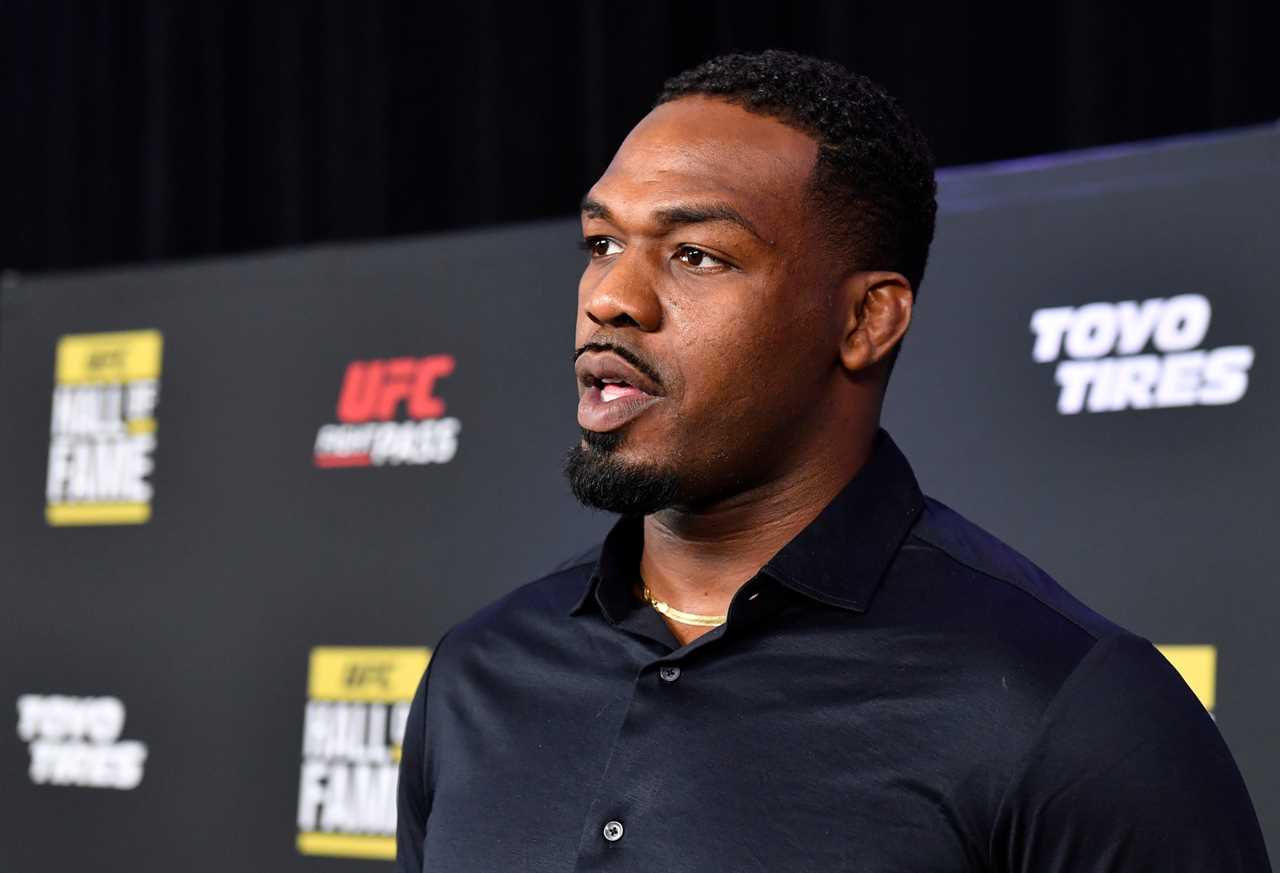 'F*** off, witch!' - A female journalist has shared an abusive DM from Jon Jones. She called him a poor role model for his girls.