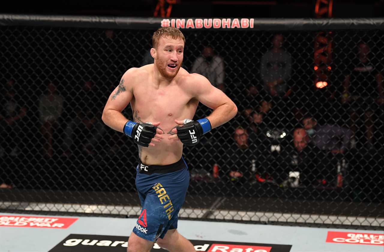 Charles Oliveira takes aim at Justin Gaethje for his 'quitter jibe' and claims that UFC star Khabib 'died.