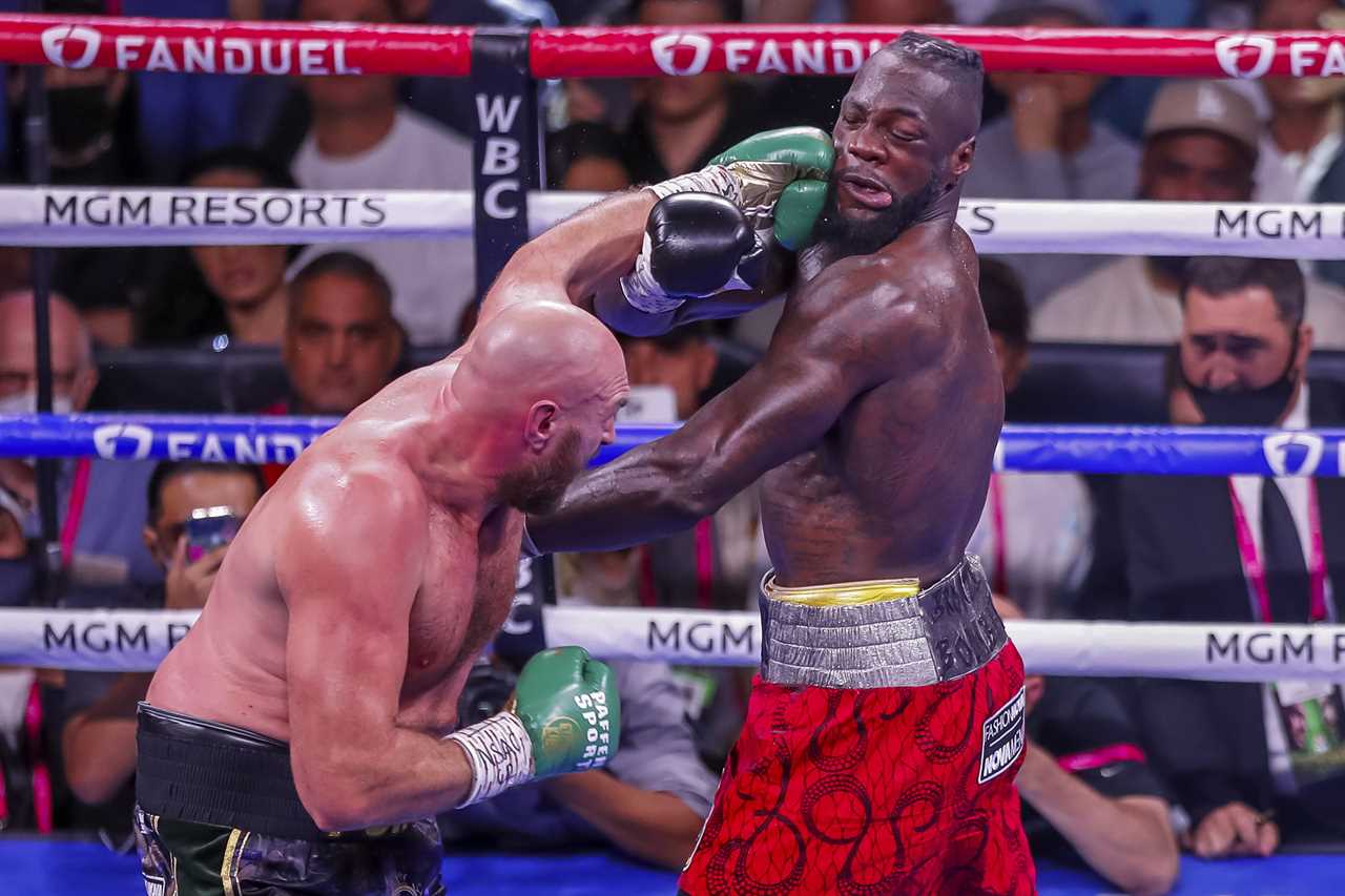 Tyson Fury sends a video message to the family of four boxing fans who were killed in a crash while trying to see him fight Deontay wilder