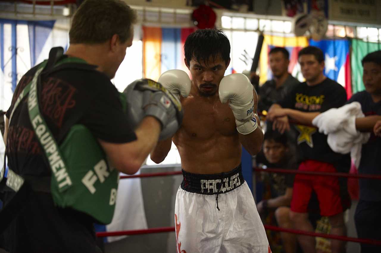 Freddie Roach knew Manny Pacquiao was a champion after ONE ROUND of pads. He says that there will never be another PacMan
