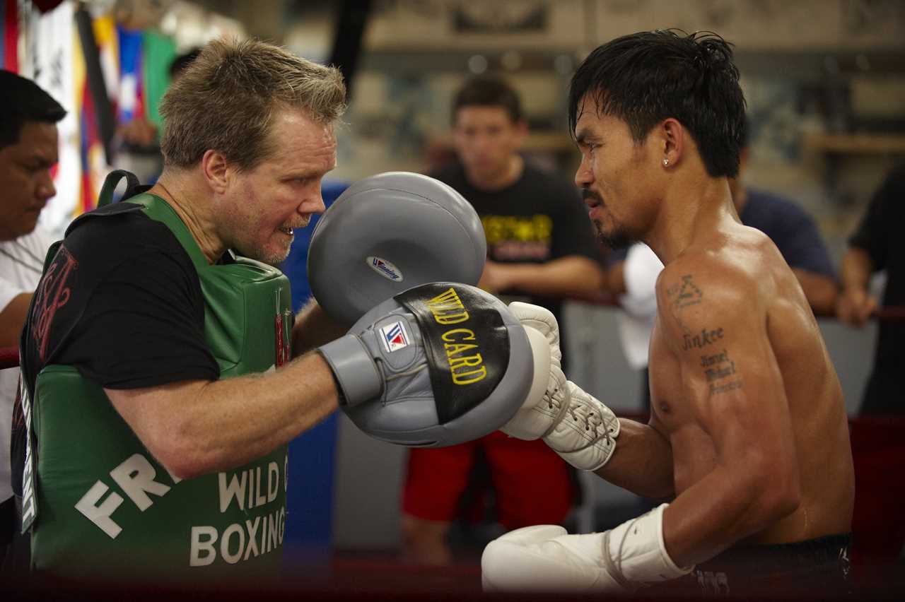 Freddie Roach knew Manny Pacquiao was a champion after ONE ROUND of pads. He says that there will never be another PacMan
