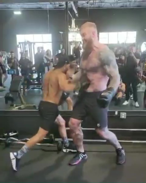 Teofimo Lopez takes a MONSTER punch from Game of Thrones star Hafthor Jornsson.