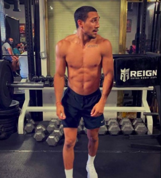 Teofimo Lopez takes a MONSTER punch from Game of Thrones star Hafthor Jornsson.