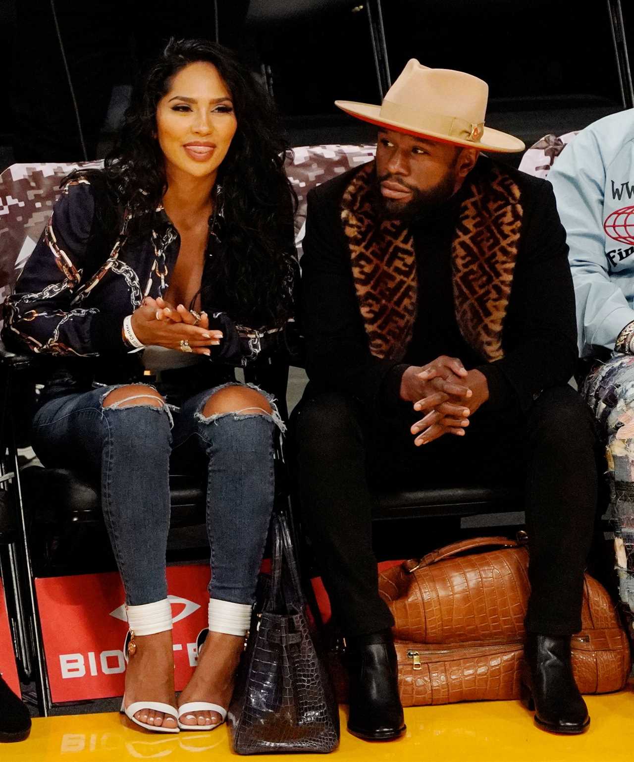 After a $5m claim by Gallienne Nabila, Floyd Mayweather is seen sitting courtside with Gallienne Nabila, his ex-girlfriend.